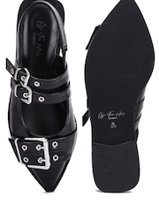Off The Hook Alderbrook Pointed Toe Leather Buckled Flat Shoes - Slika 3 iz 6