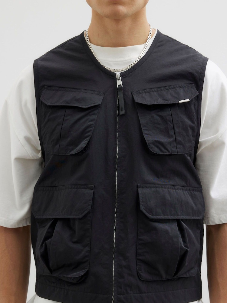 River Island Black 4 Pocket Utility Gilet - Image 4 of 4
