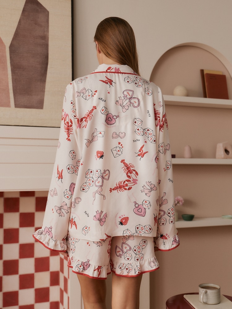 Bath & Body Works Red/White Be Mine Love Long Sleeve Shorts Set - Image 2 of 6 Bath & Body Works Red/White Be Mine Love Long Sleeve Shorts Set - Image 2 of 6