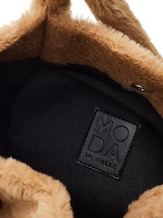 Moda in Pelle Bambi Fluffy Black Shoulder Bag - Image 4 of 4