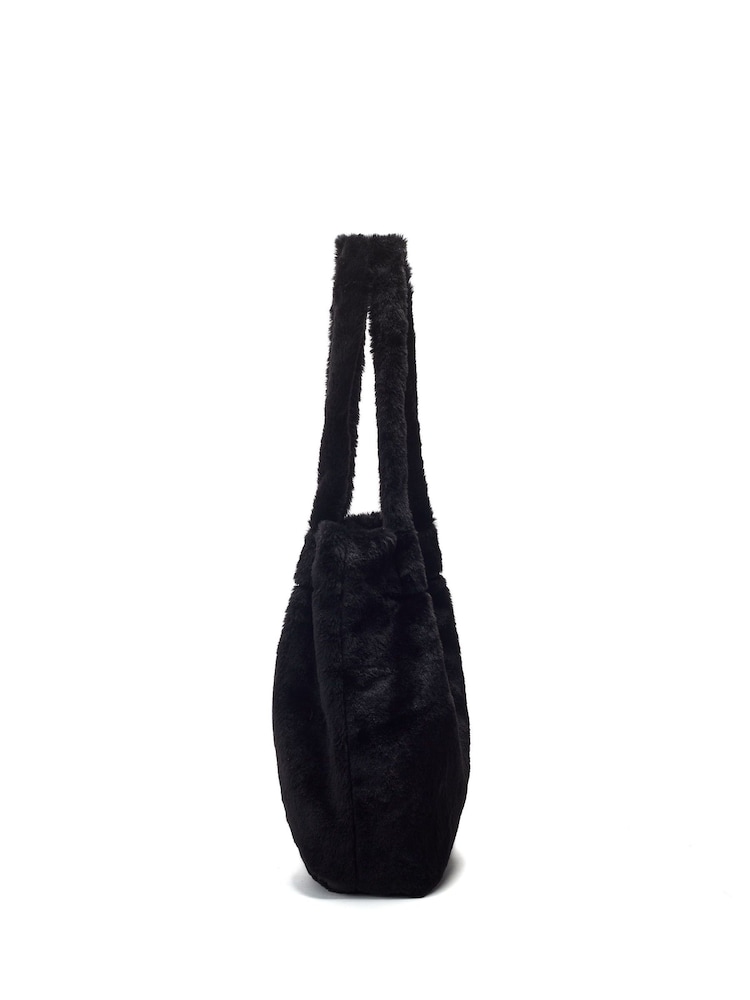 Moda in Pelle Bambi Fluffy Black Shoulder Bag - Image 4 of 4