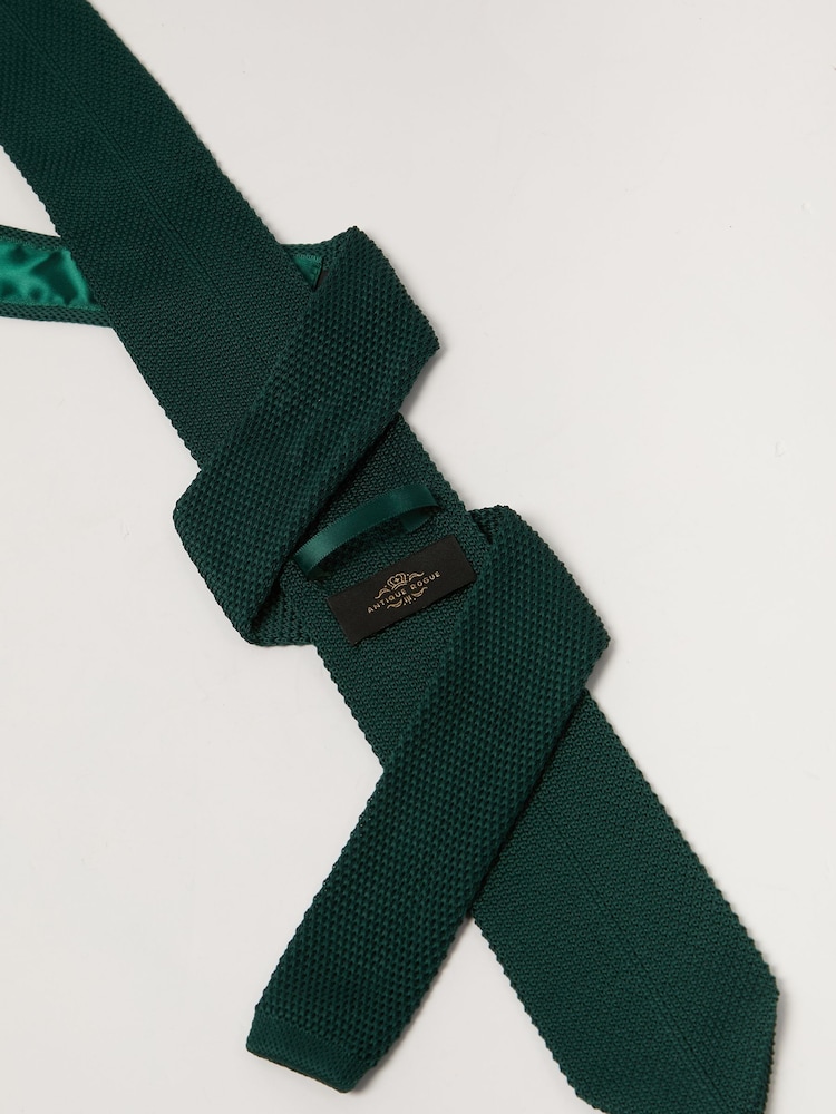 Antique Rogue Green Knitted Tie - Image 2 of 4 Antique Rogue Green Knitted Tie - Image 2 of 4