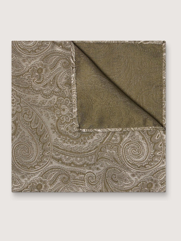 Antique Rogue Green Paisley Handkerchief - Image 1 of 4