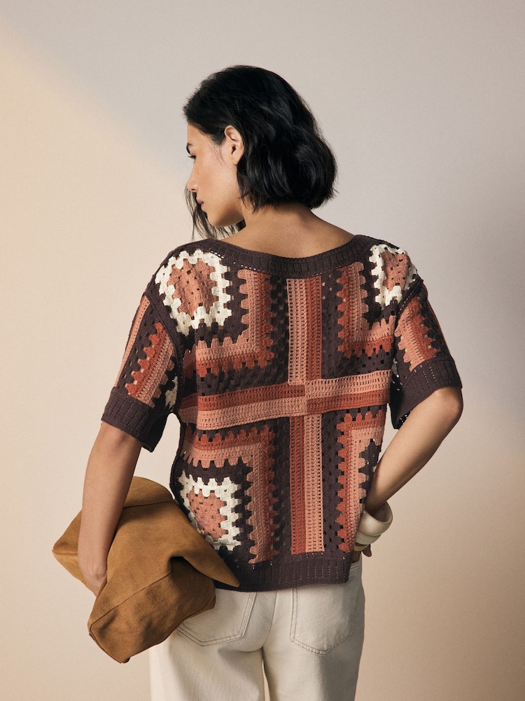 Brown Chocolate Pattern Short Sleeve Crochet Crew Neck T-Shirt - Image 2 of 6