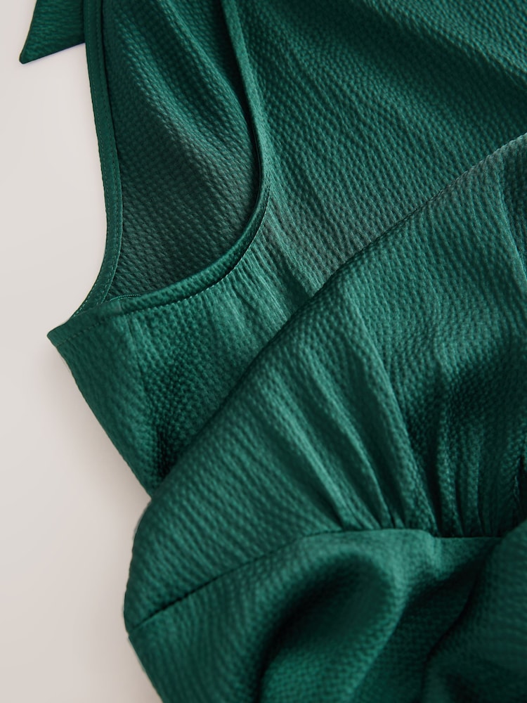 Emerald Green Textured Satin Halter Sleeveless Midi Dress - Image 3 of 3