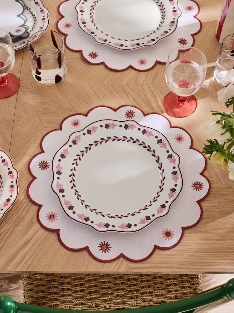 Nina Campbell Set of 4 Pink Primrose Dinner Plates - Image 1 of 3