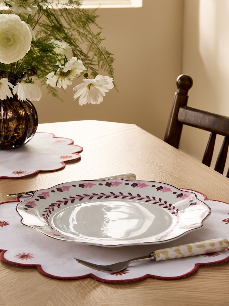 Nina Campbell Set of 4 Pink Primrose Dinner Plates - Image 2 of 3