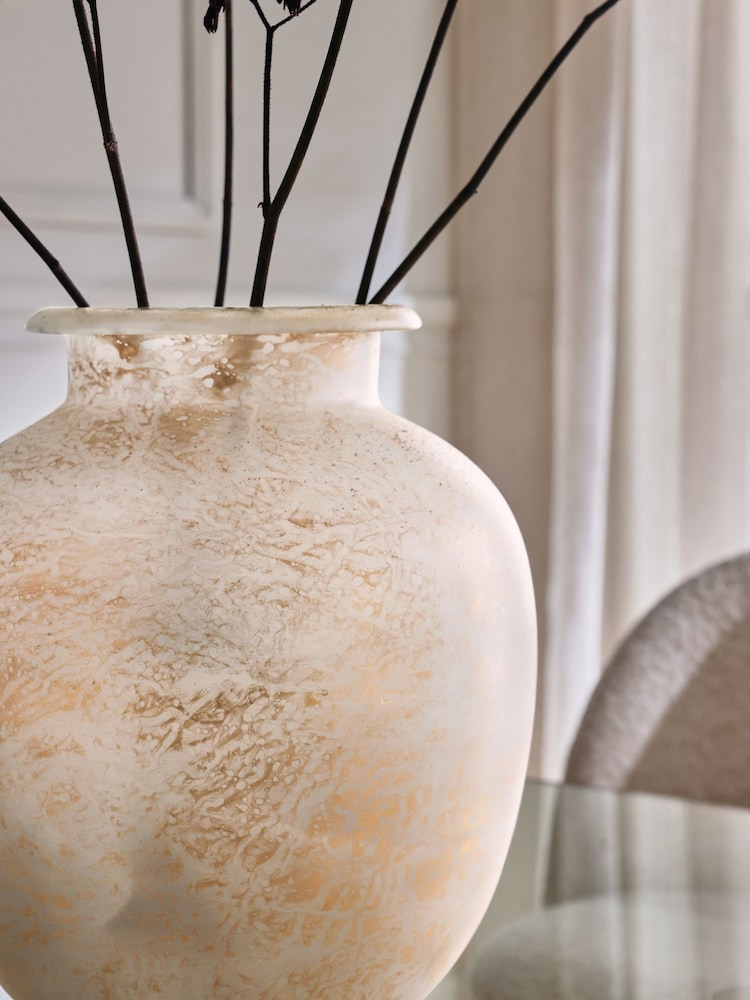 Elegante Vase aus mattiertem Glas - Bild 2 von 4