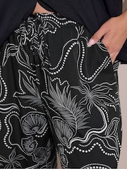 Yours Curve Black Shell Print Wide Leg Trousers - Image 4 of 5