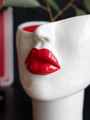 Rockett St George Red Lips Face Plant Pot - Image 3 of 5