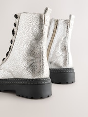 Silver Crackled - بوت جلد ضخم برباط علوي - صورة 3 من 5