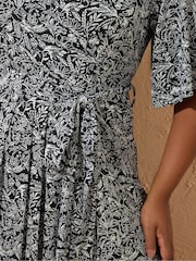 Yours Curve Black Wrap Dress - Image 4 of 5