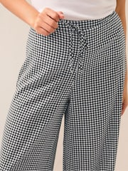 PixieGirl Petite Black Gingham Checked Wide Leg Trousers - Image 4 of 5