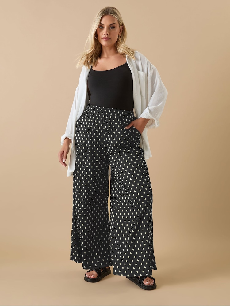 Yours Curve Black Ikat Structure Wide Leg Trousers - Image 2 of 4