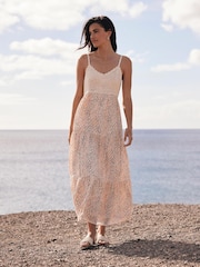 Mint Velvet Geo Print Crochet Maxi Dress - Imagen 1 de 8