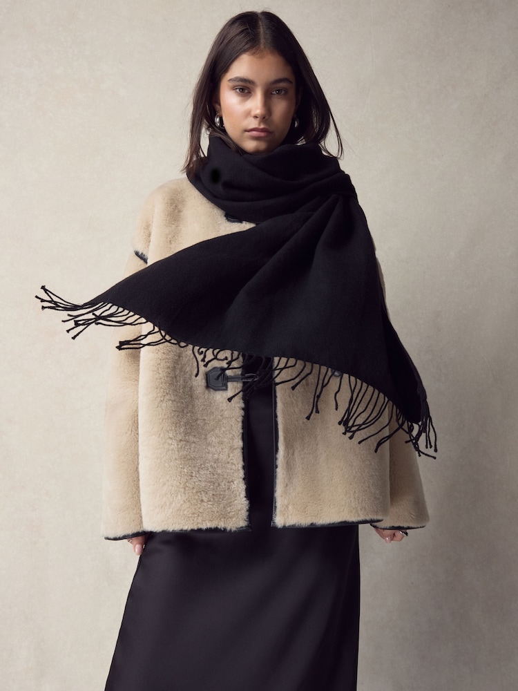 Black Premium Made in Italy Twill Midweight Shawl Scarf - Image 2 of 3 Black Premium Made in Italy Twill Midweight Shawl Scarf - Image 2 of 3