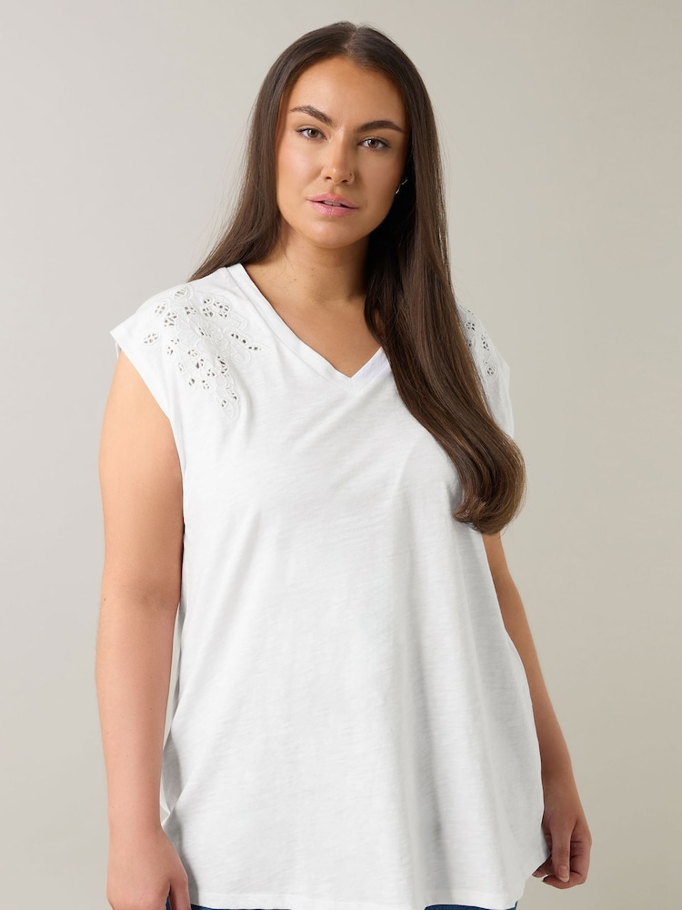 Evans Broidery Vest - Image 2 of 5