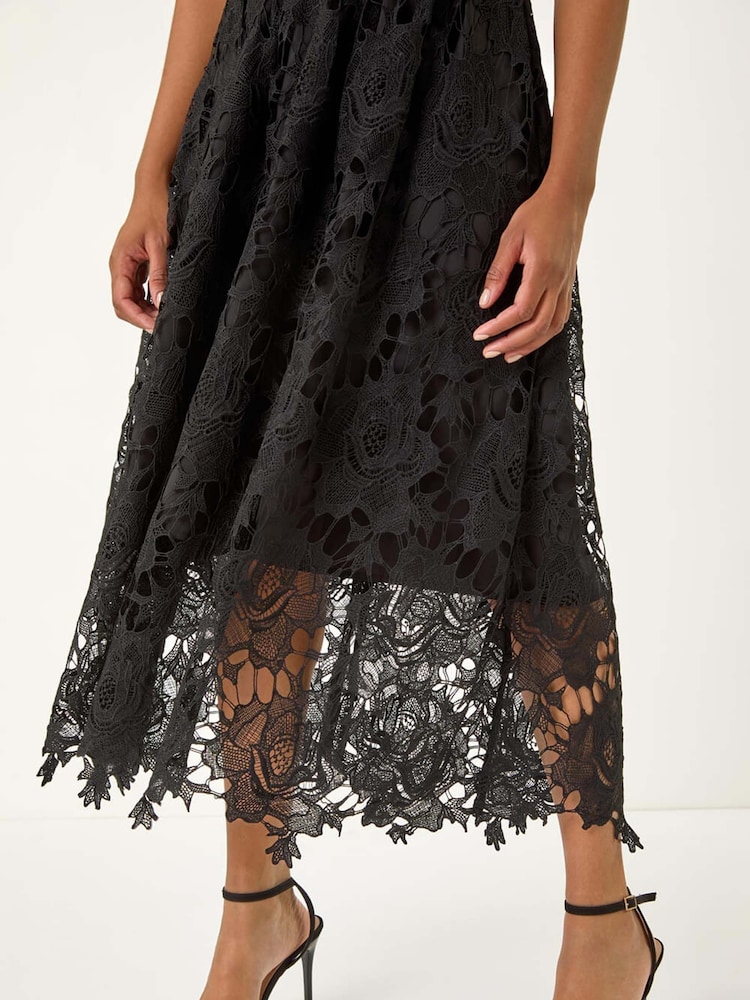 Negro - Roman Crochet Lace V-Neck Midi Dress - Imagen 5 de 5 Negro - Roman Crochet Lace V-Neck Midi Dress - Imagen 5 de 5
