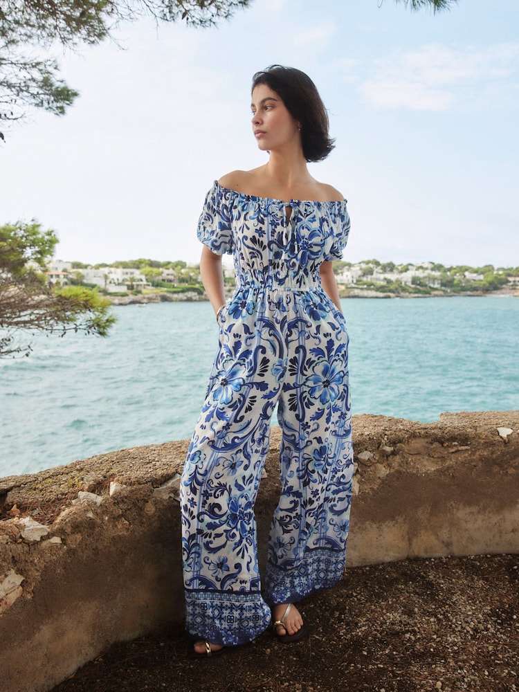 បោះពុម្ពផ្កាពណ៌ស/ខៀវ - អាវក្រៅស្មា - រូបភាព 1 នៃ 9 បោះពុម្ពផ្កាពណ៌ស/ខៀវ - អាវក្រៅស្មា - រូបភាព 1 នៃ 9