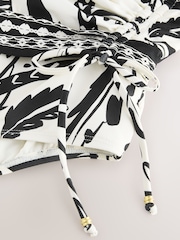 Palmera en negro/crema - Bañador con Control de Abdomen y Lateral Fruncido - Imagen 8 de 8