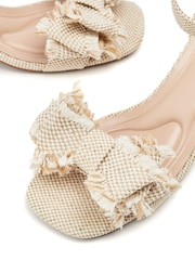 Moda in Pelle Natural Kenna Two Part Comfort Sandals With Bow - Imagen 5 de 5