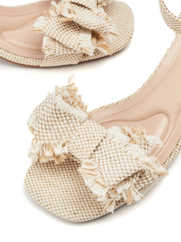 Moda in Pelle Natural Kenna Two Part Comfort Sandals With Bow - Imagen 5 de 5