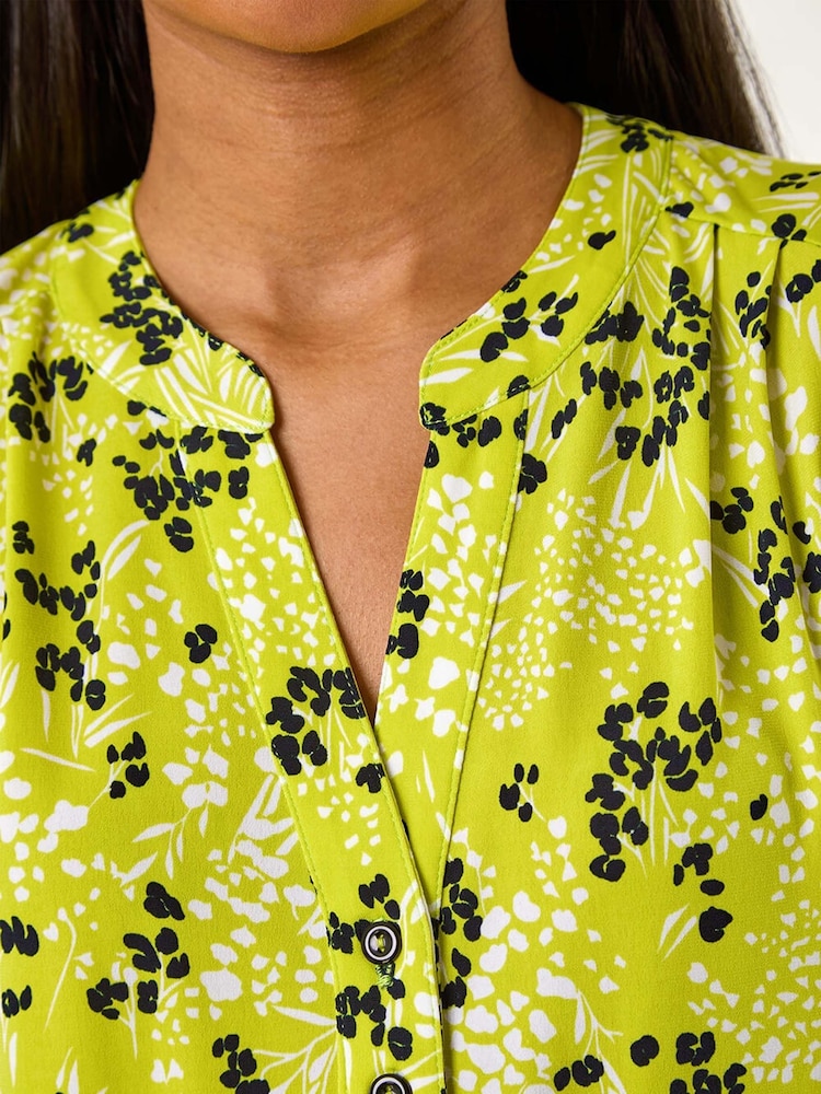 Roman Green Floral Print Buttoned Stretch Vest Top - Image 2 of 5