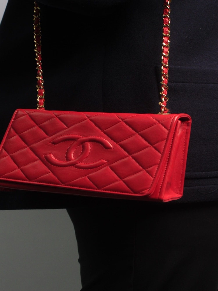 Chanel Red Quilted Lambskin Cross-Body Bag - Image 2 of 10