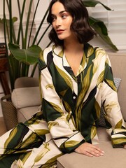 Fable and Eve Wide Leg Long Sleeve Pyjamas Set - Imagen 3 de 3