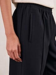 Reiss Navy Robyn Wide Leg Elasticated Waist Trousers - Image 4 of 6