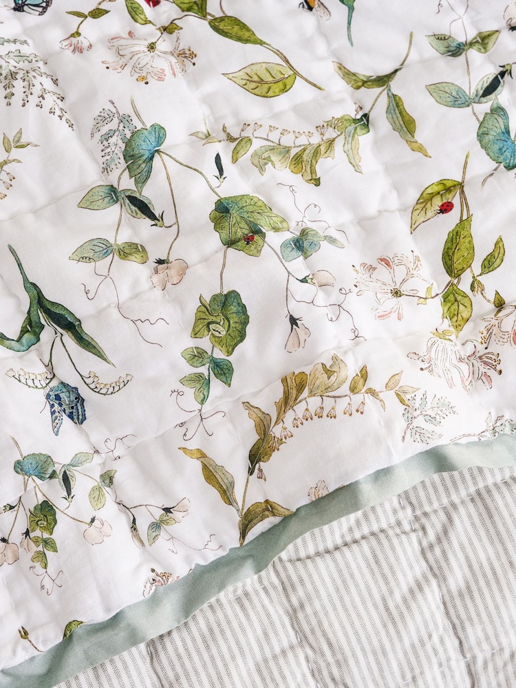 Sophie Allport Off White Wild Floral Quilted Throw - Image 2 of 6