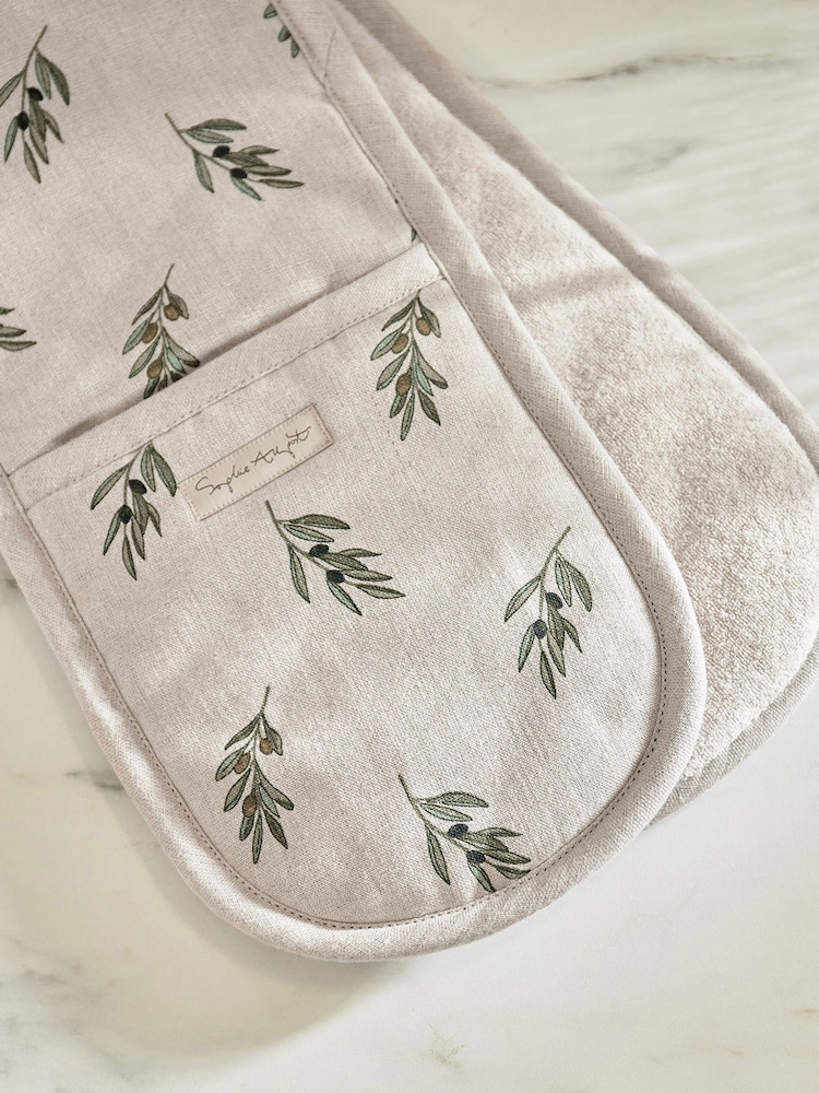 Sophie Allport Natural Linen Cotton Blend Olive Double Oven Glove - Image 2 of 3