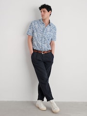 Seasalt Cornwall White Mens Barque Short Sleeve 100% Organic Cotton Shirt - Image 3 of 5