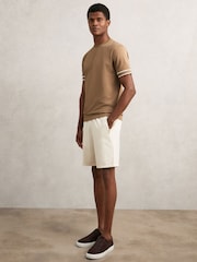 Reiss Camel Brown Oscar Textured Crew-Neck Tipped T-Shirt - Image 3 of 6
