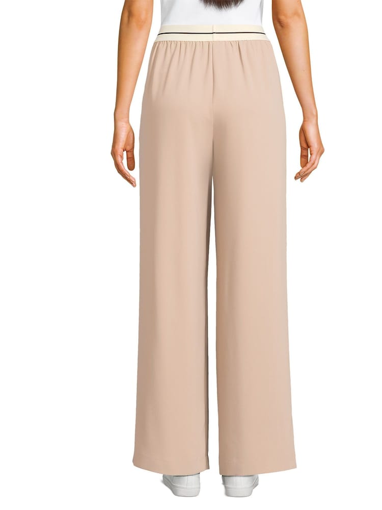 Lands' End Natural Wide Leg Sporty 100% Cotton Trousers - Image 2 of 3 Lands' End Natural Wide Leg Sporty 100% Cotton Trousers - Image 2 of 3