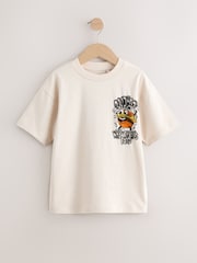 צבע אבן עם קומיקס המבורגר - חולצת טי עם כיתוב שרוולים קצרים גזרה רפויה (גיל 3 עד 16) - תמונה 4 מתוך 7