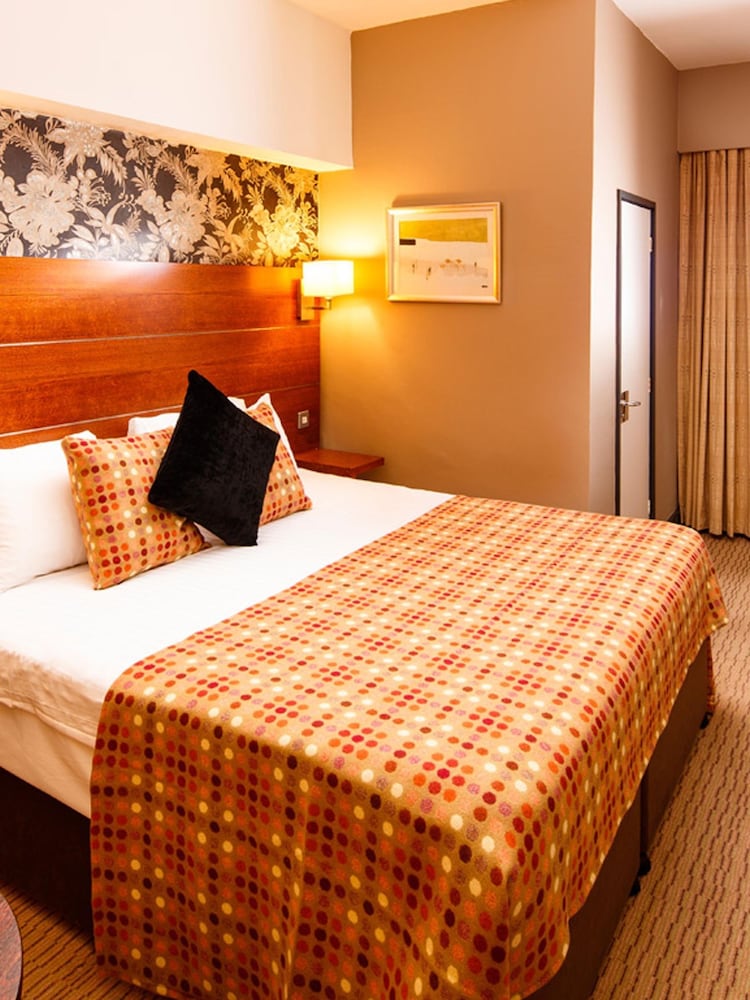 Virgin Experience Days One Night Break for Two at the Mercure York Fairfield Manor Hotel - Image 2 of 2
