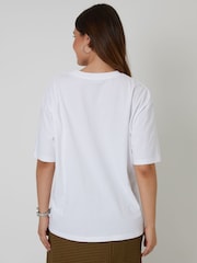 Threadbare Boyfriend Fit 'Martini Please' Graphic Print T-Shirt - Imagem 5 de 5