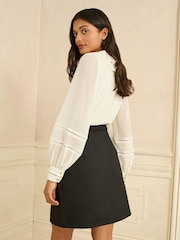 Love & Roses Black Boucle Scallop Mini Skirt - Image 4 of 4