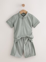 كاكي أخضر - Short Sleeve Polo Shirt and Shorts Set (3-16yrs) - صورة 2 من 6