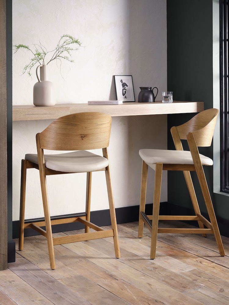 Bentley Designs Rustic Oak Vega Bonded Leather Ply Back Barstool Single - Image 1 of 5