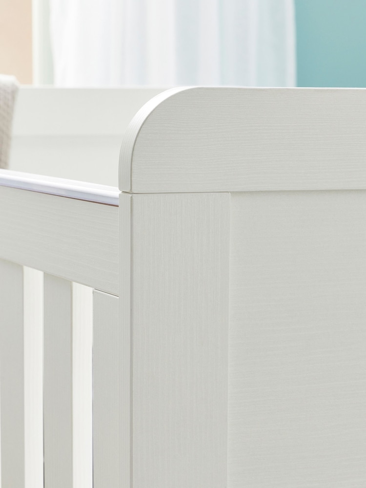 Babymore White Wash Caro Mini Cot Bed - Image 4 of 4