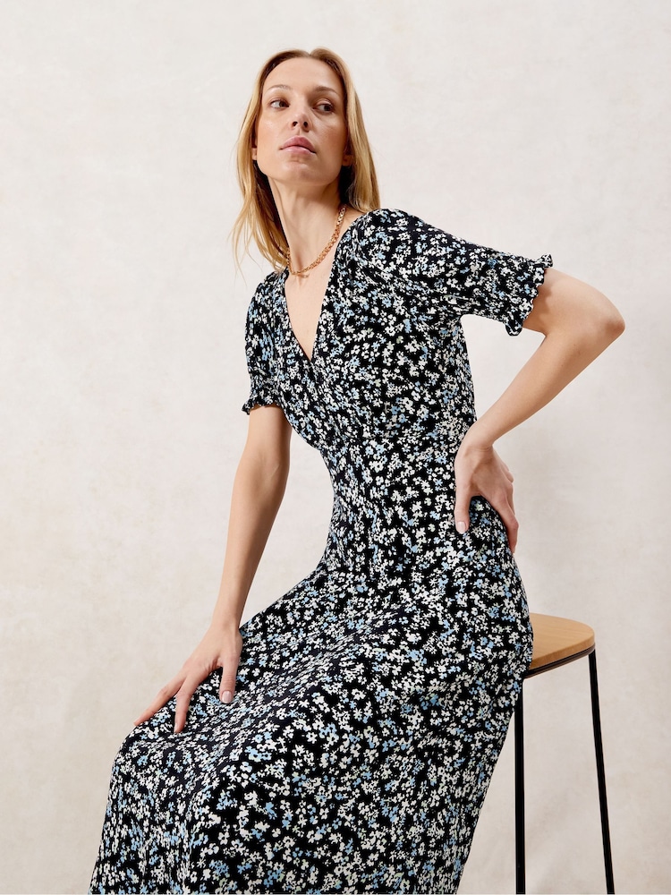 Ro&Zo Black Petite Ground Ditsy Print Shirred Cuff Midi Dress - Image 2 of 3 Ro&Zo Black Petite Ground Ditsy Print Shirred Cuff Midi Dress - Image 2 of 3