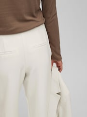 VILA Cream Carrie Suit Trousers - Image 5 of 7