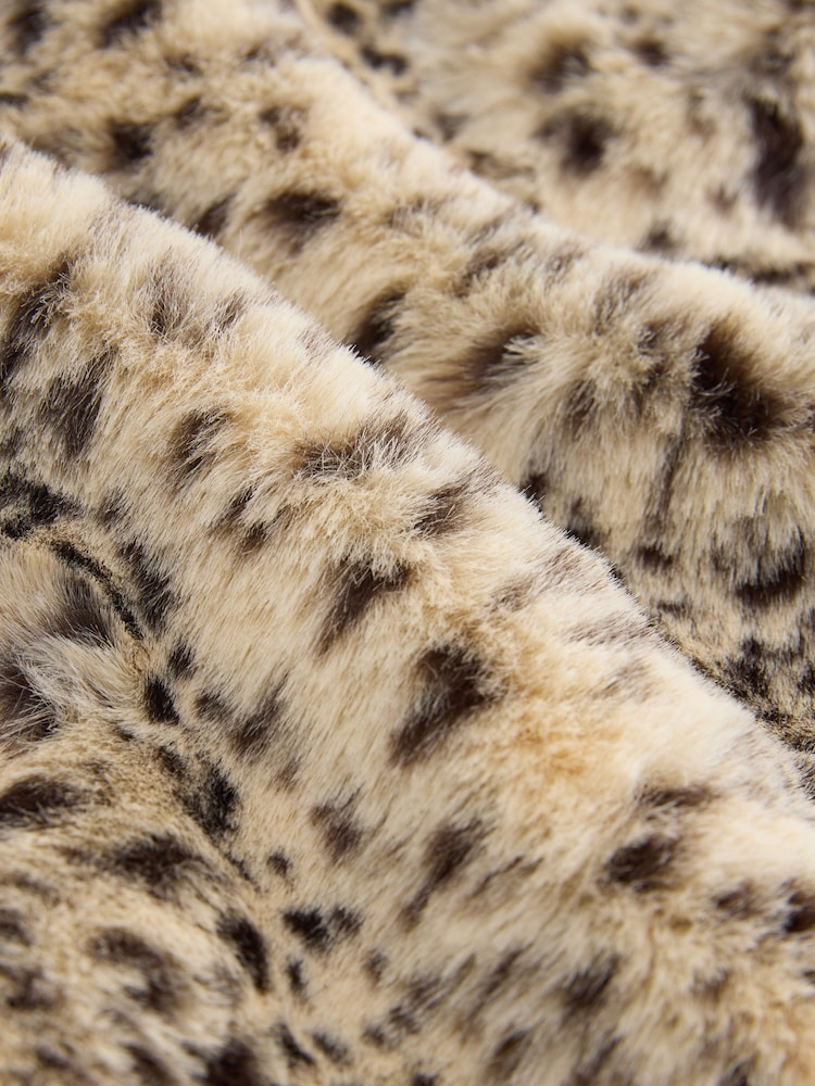 Animal Print - Weste aus Fellimitat - Bild 9 von 9