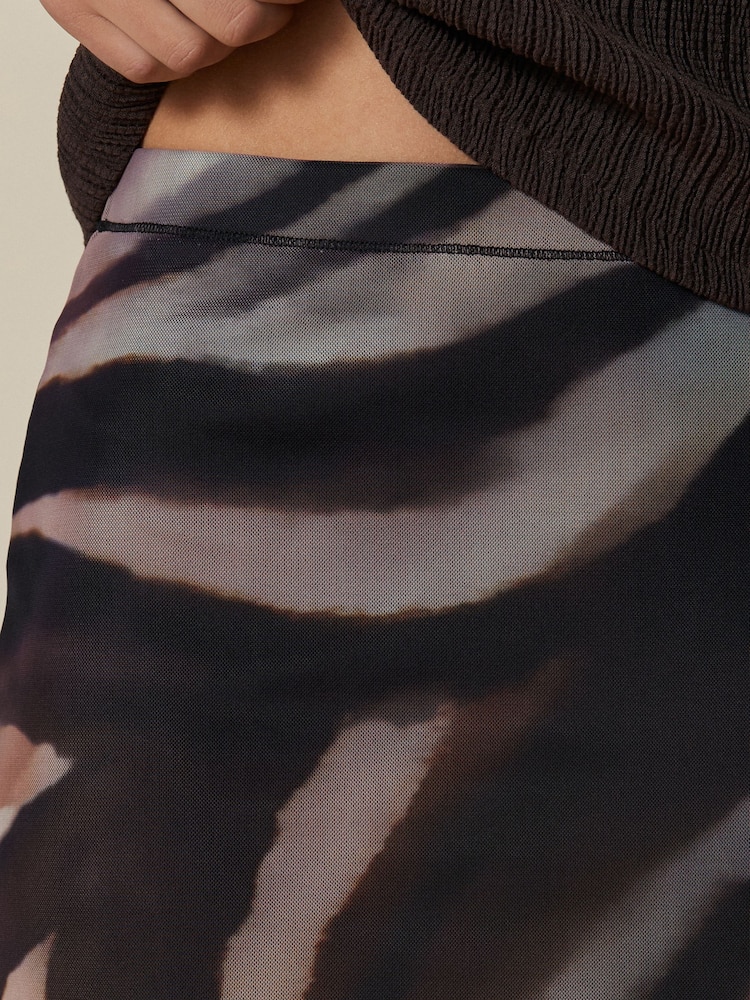 Zebra Mesh Midi Pencil Skirt - Image 4 of 4