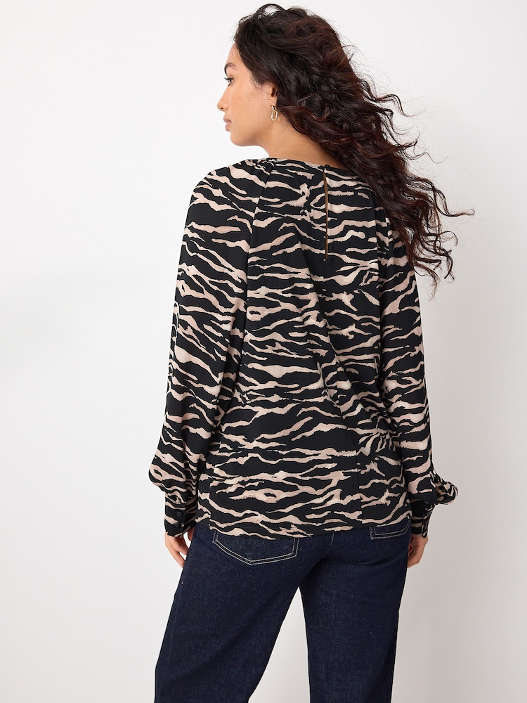 YOURS LONDON Plus Size Green Zebra Print Blouse | Yours Clothing YOURS LONDON Plus Size Green Zebra Print Blouse | Yours Clothing