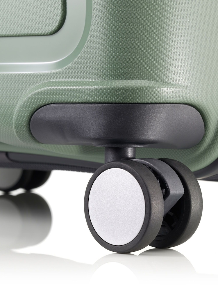 Tripp Green Holiday 8 Cabin 4 Wheel Suitcase - Image 4 of 4