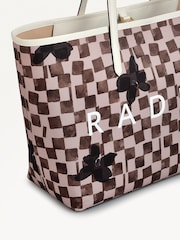 Radley Large Cream Southwell Gardens Check Open Top Tote Bag - Imagen 3 de 4