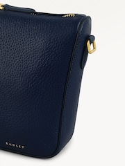 Radley Medium Blue Oak Street Phone Cross-Body Bag - Image 3 of 5